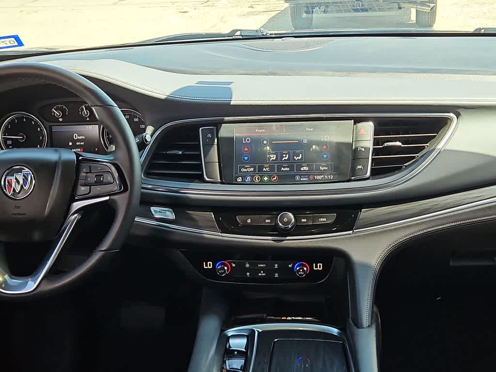 2024 Buick Enclave Essence