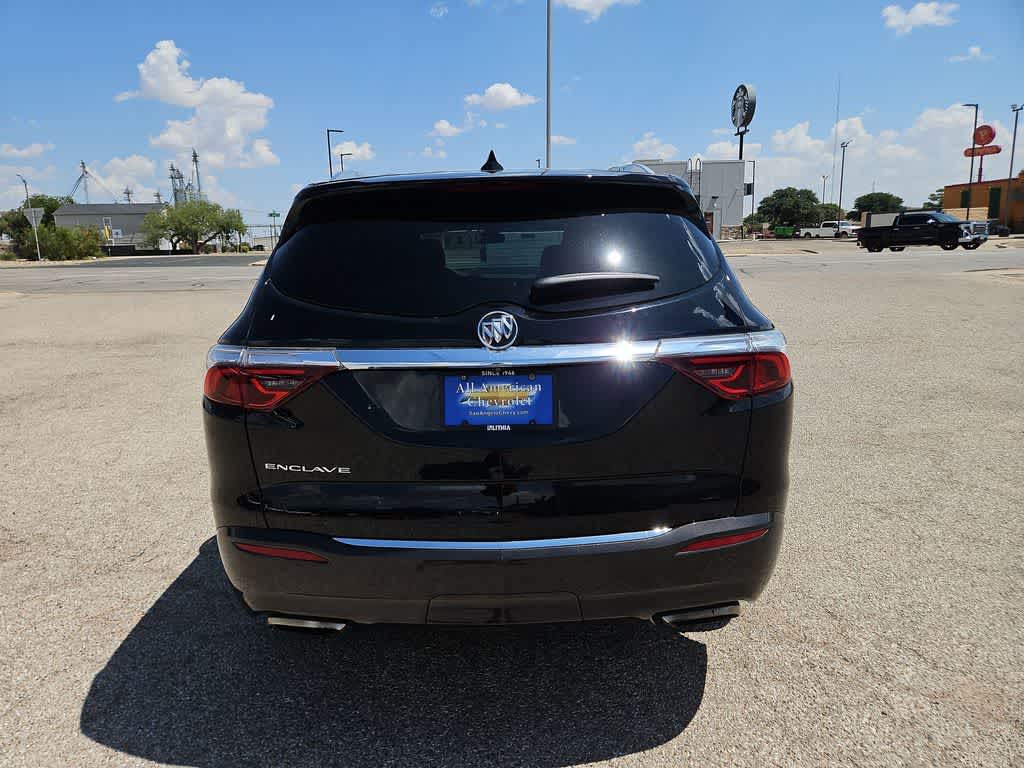 2024 Buick Enclave Essence