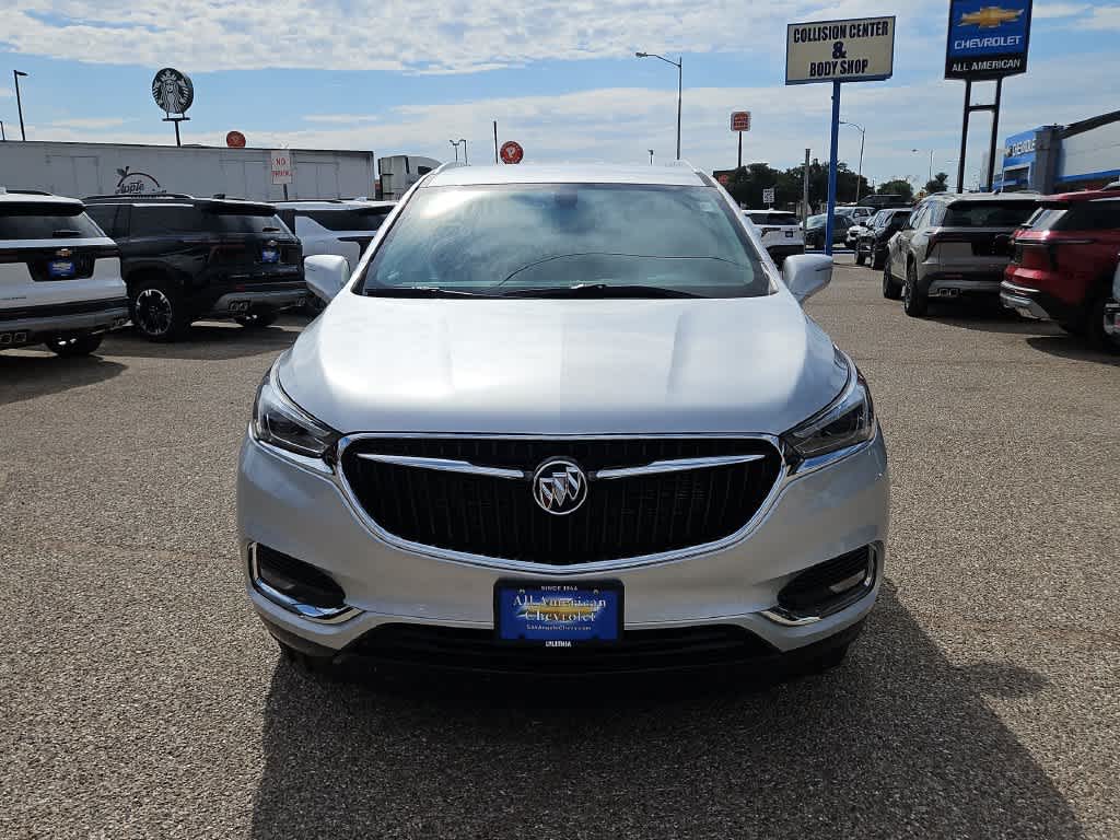 2021 Buick Enclave Essence