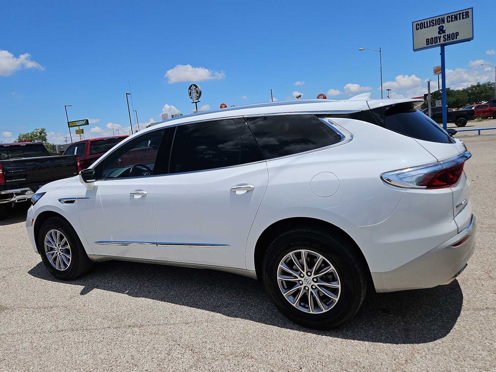 2024 Buick Enclave Premium