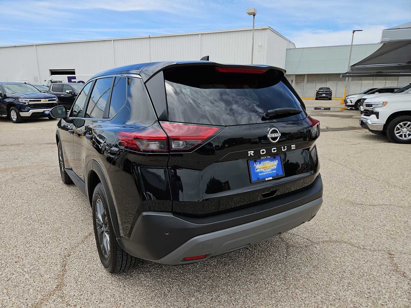 2023 Nissan Rogue S