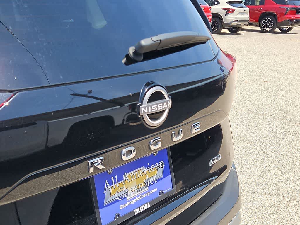2023 Nissan Rogue S
