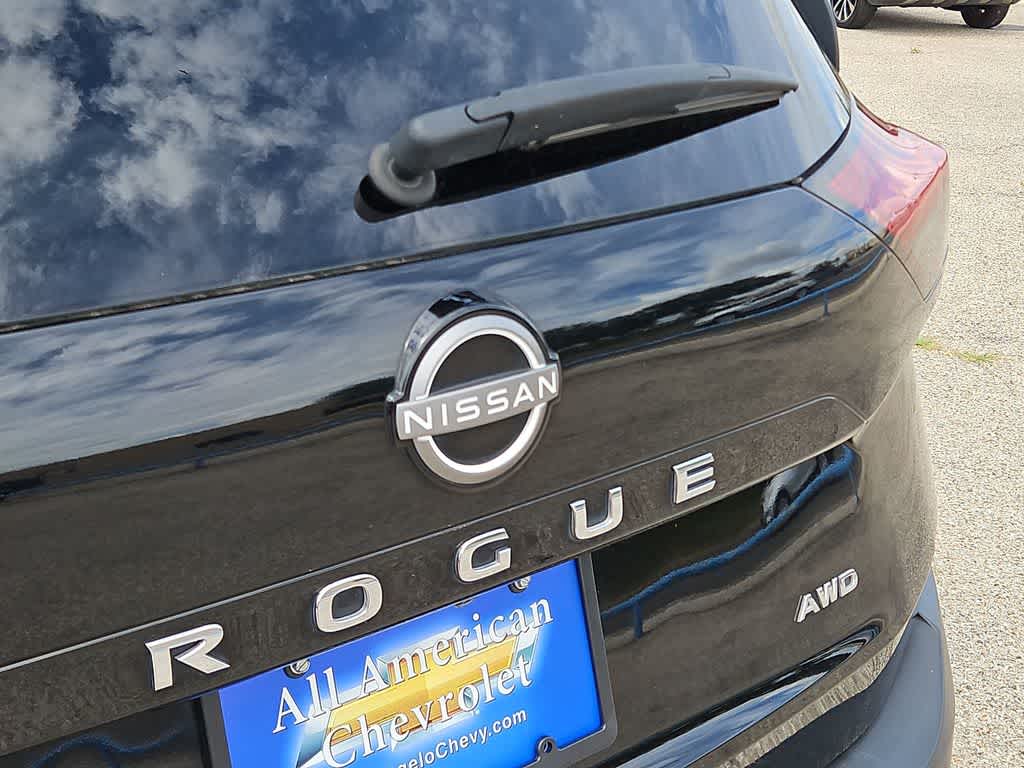 2023 Nissan Rogue S