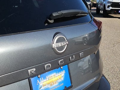 2025 Nissan Rogue SV