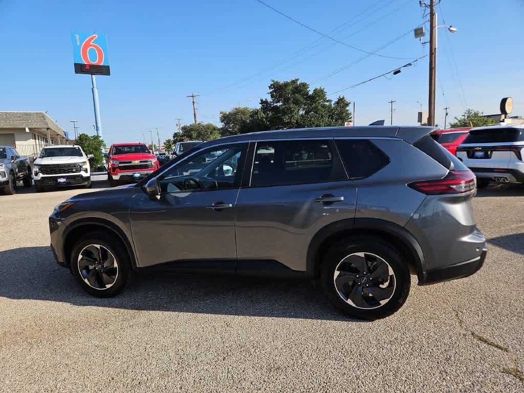 2025 Nissan Rogue SV