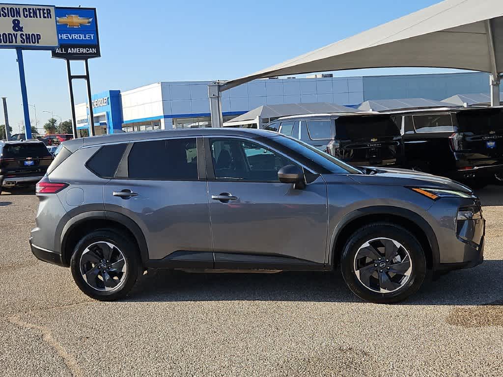 2025 Nissan Rogue SV