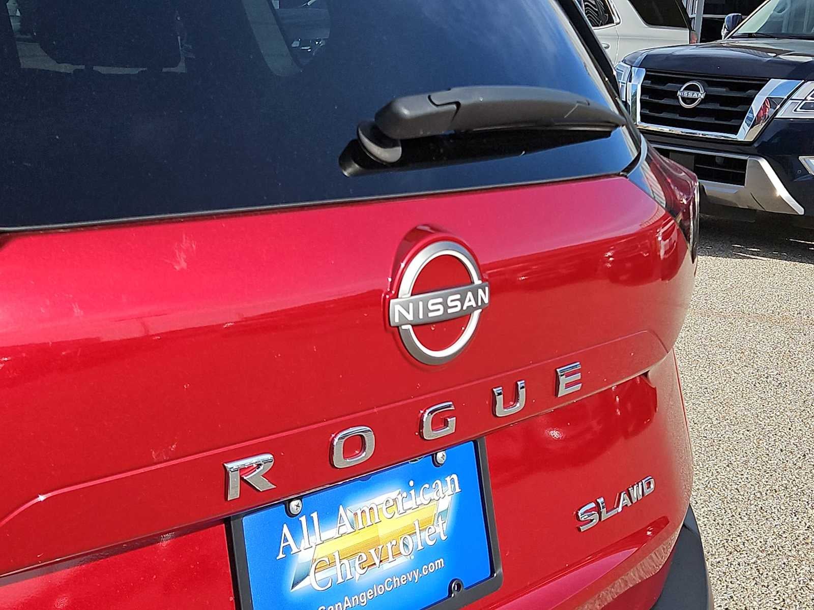 2023 Nissan Rogue SL