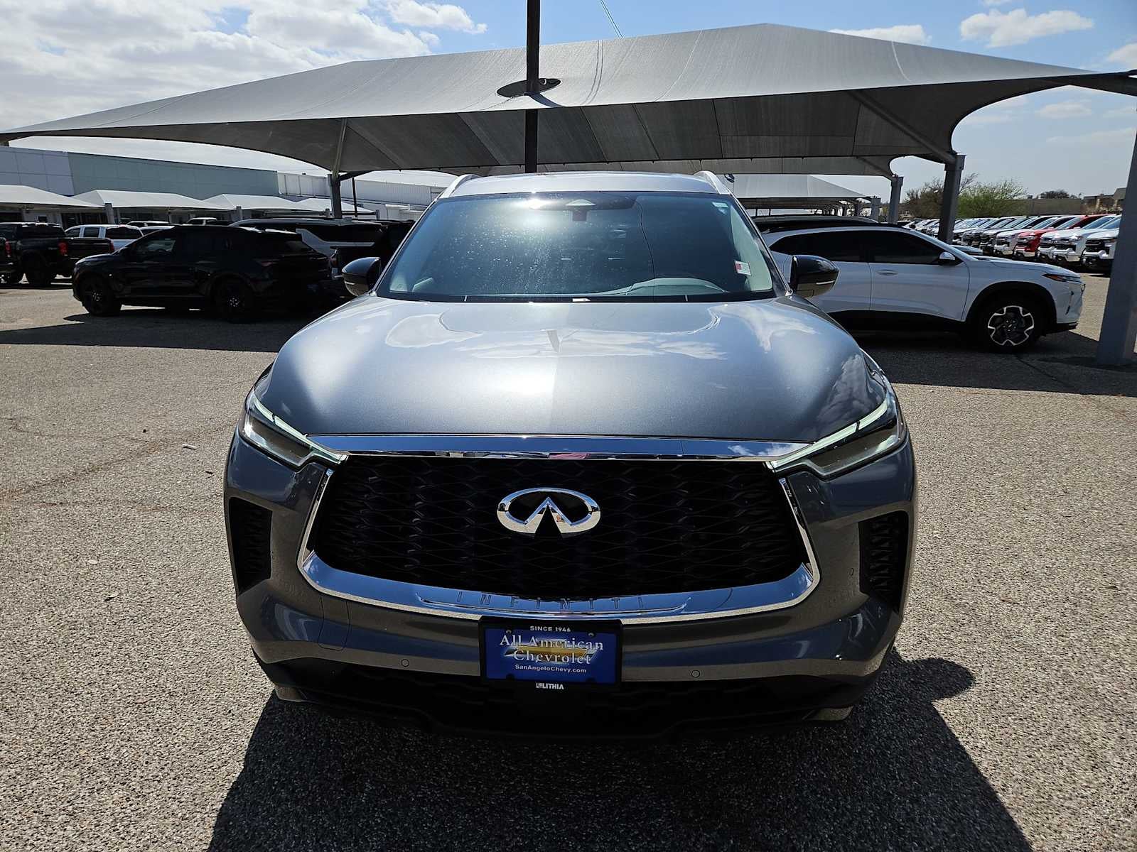 2023 INFINITI QX60 LUXE