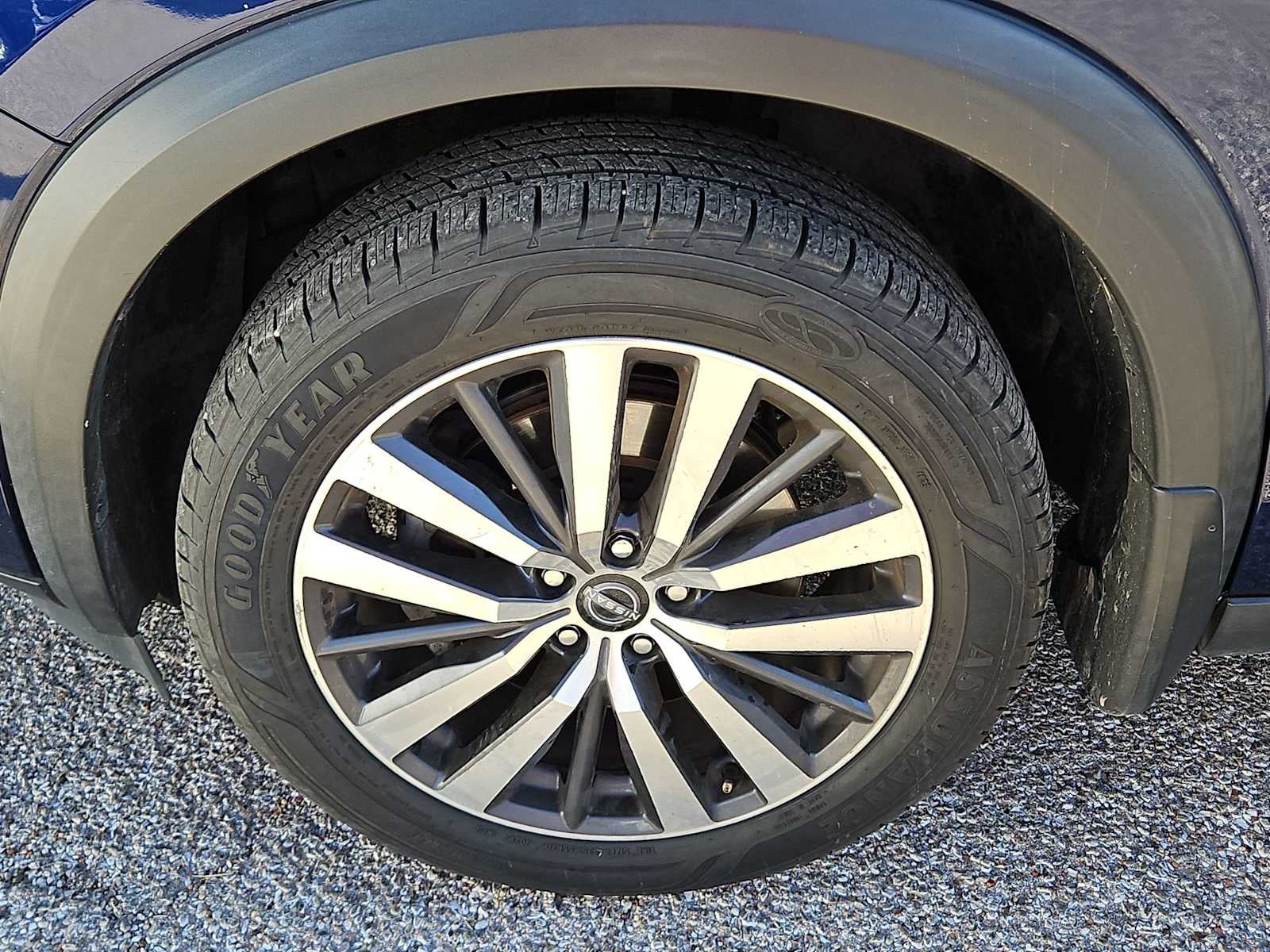 2022 Nissan Pathfinder Platinum