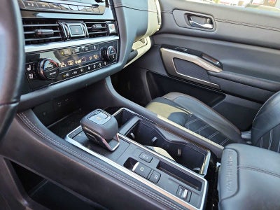 2022 Nissan Pathfinder Platinum