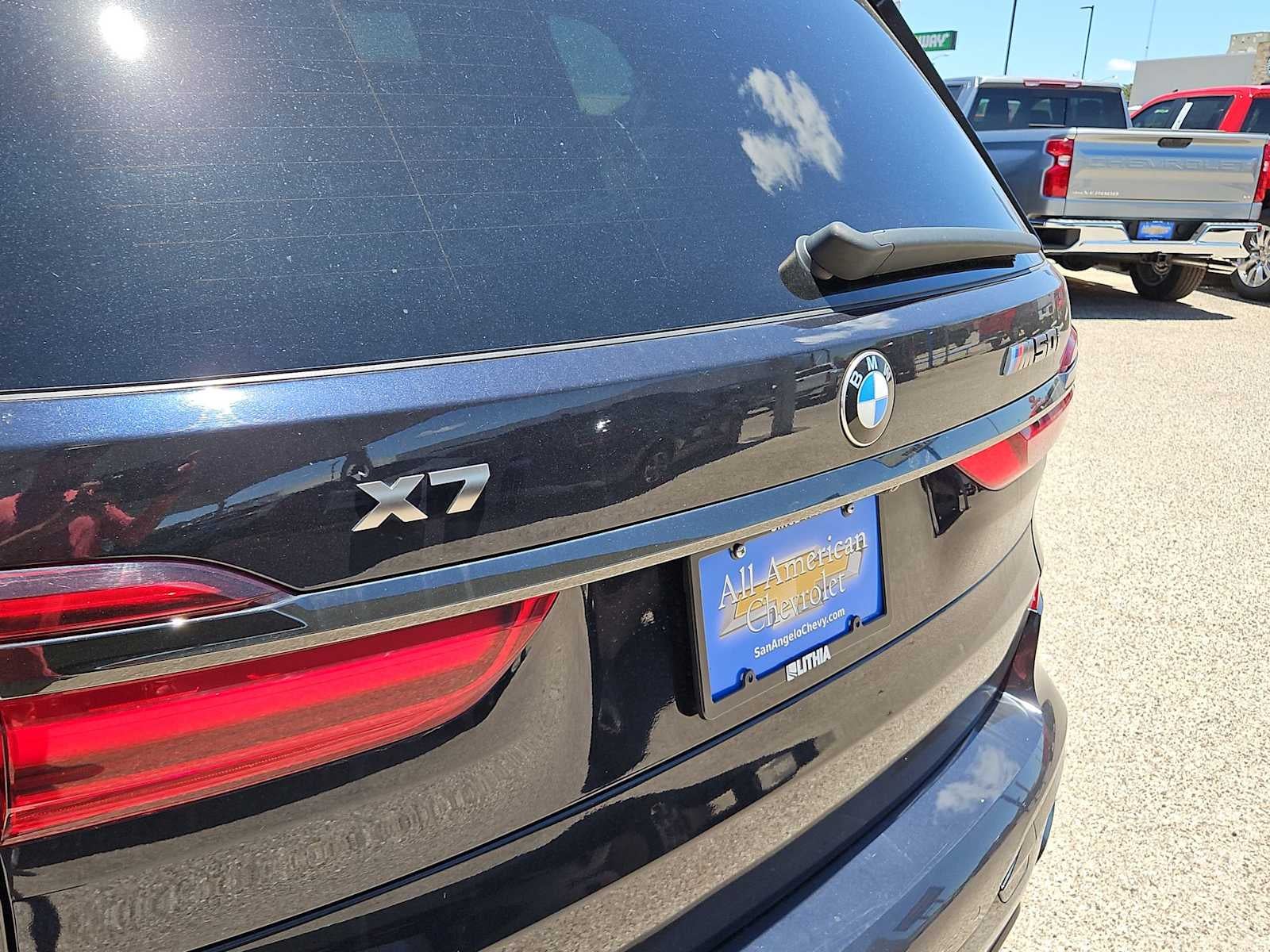 2022 BMW X7 M50i