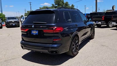 2022 BMW X7 M50i