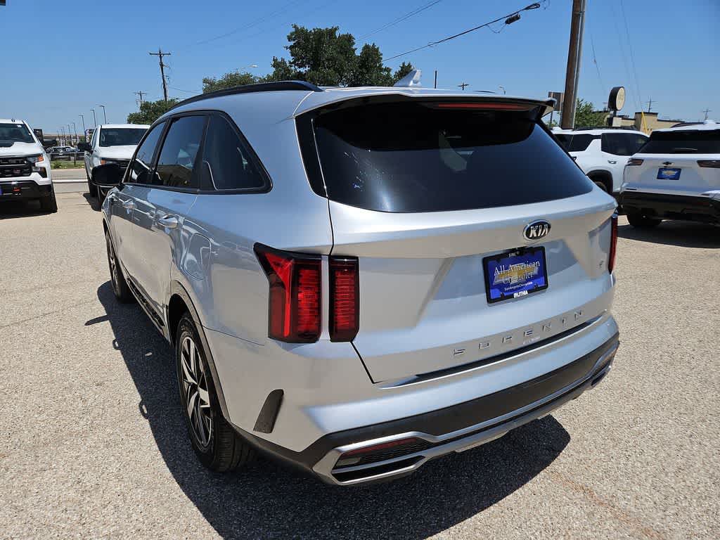 2021 Kia Sorento S