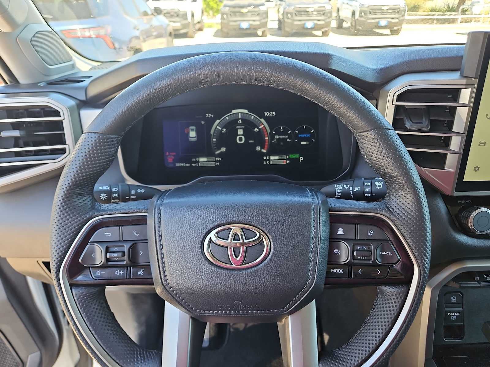 2024 Toyota Sequoia SR5