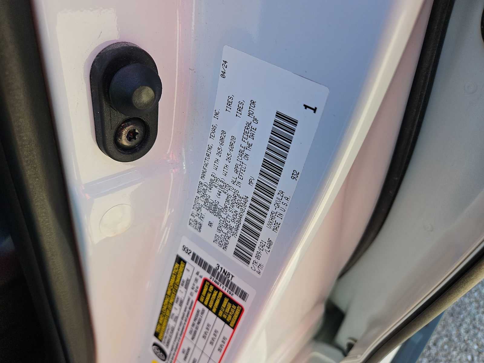 2024 Toyota Sequoia SR5