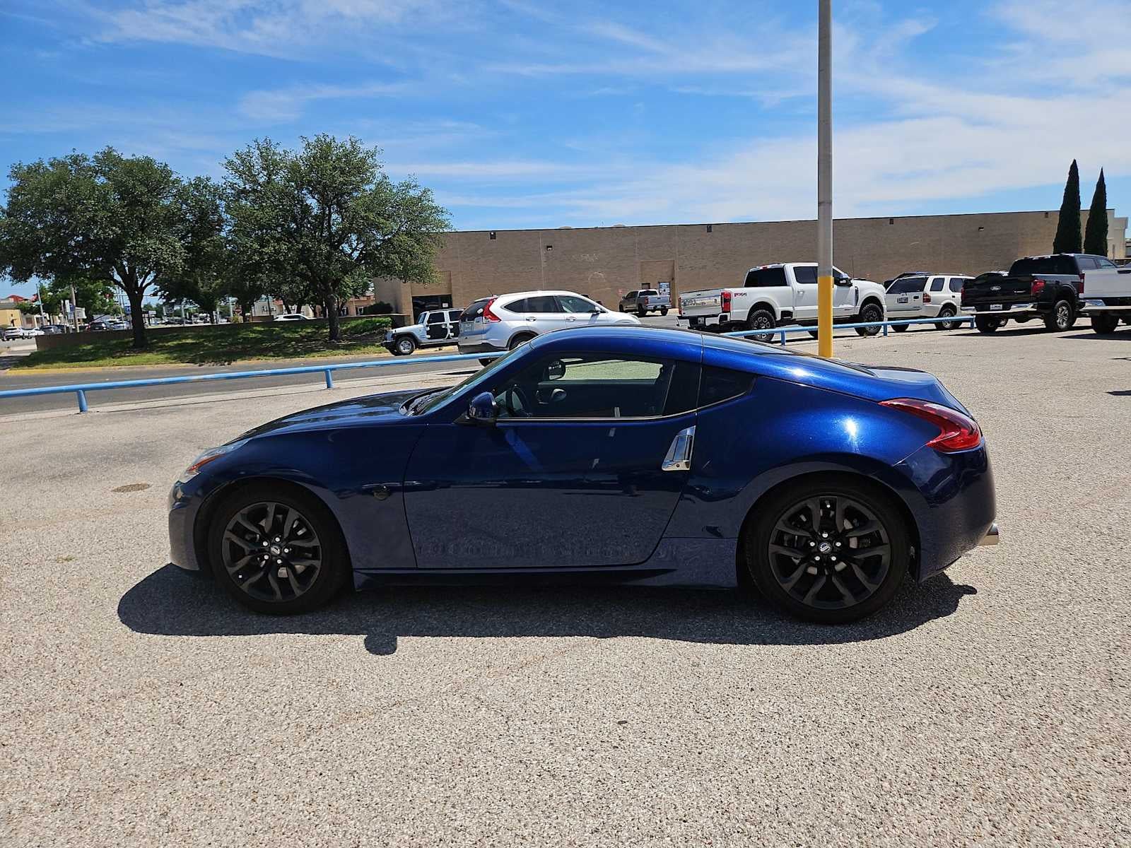 2020 Nissan 370Z Coupe NA