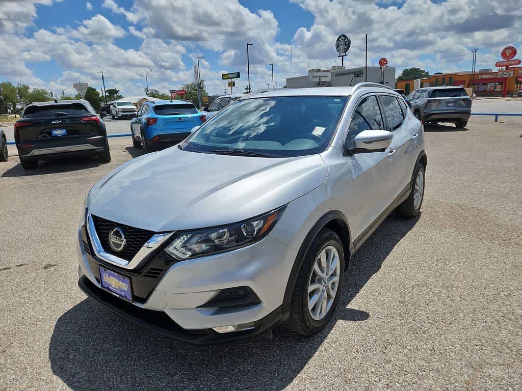 2022 Nissan Rogue Sport SV