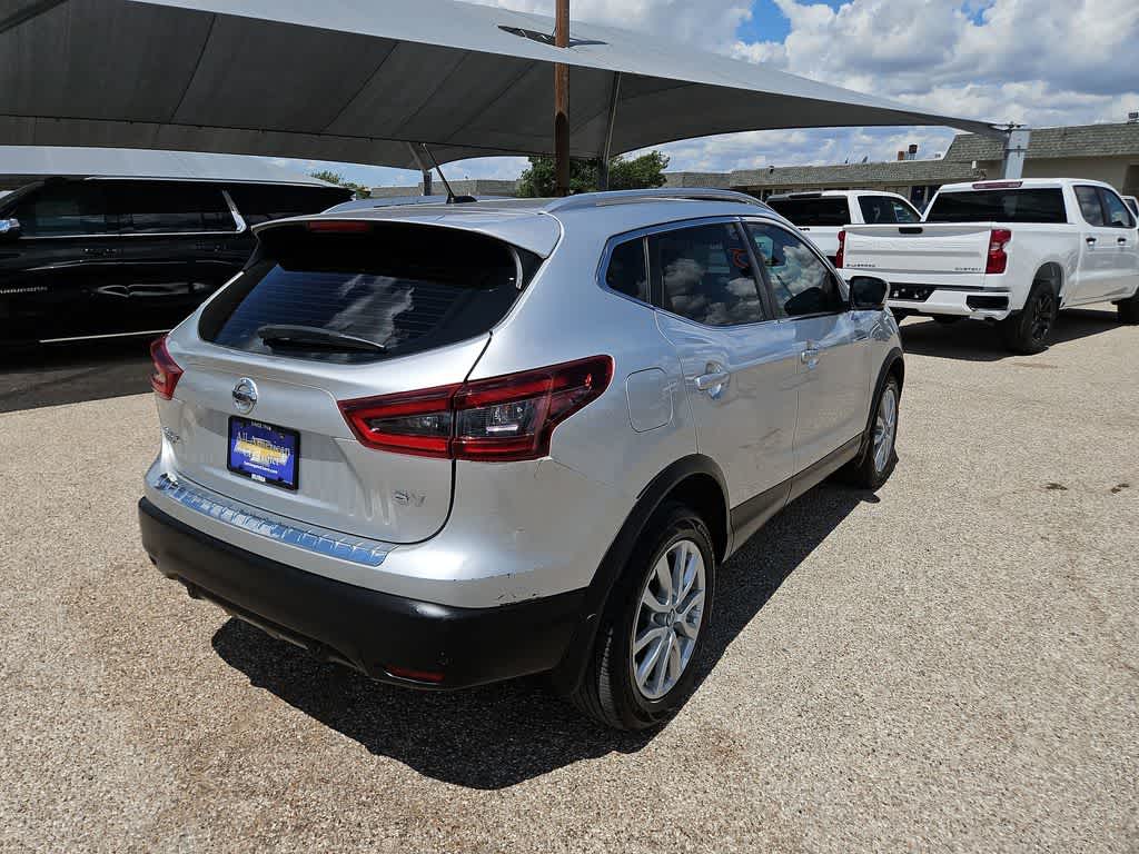 2022 Nissan Rogue Sport SV