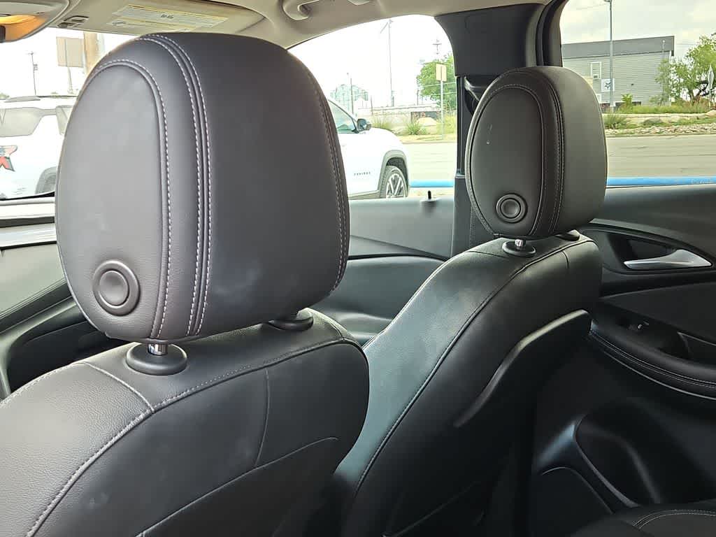 2020 Buick Encore GX Select