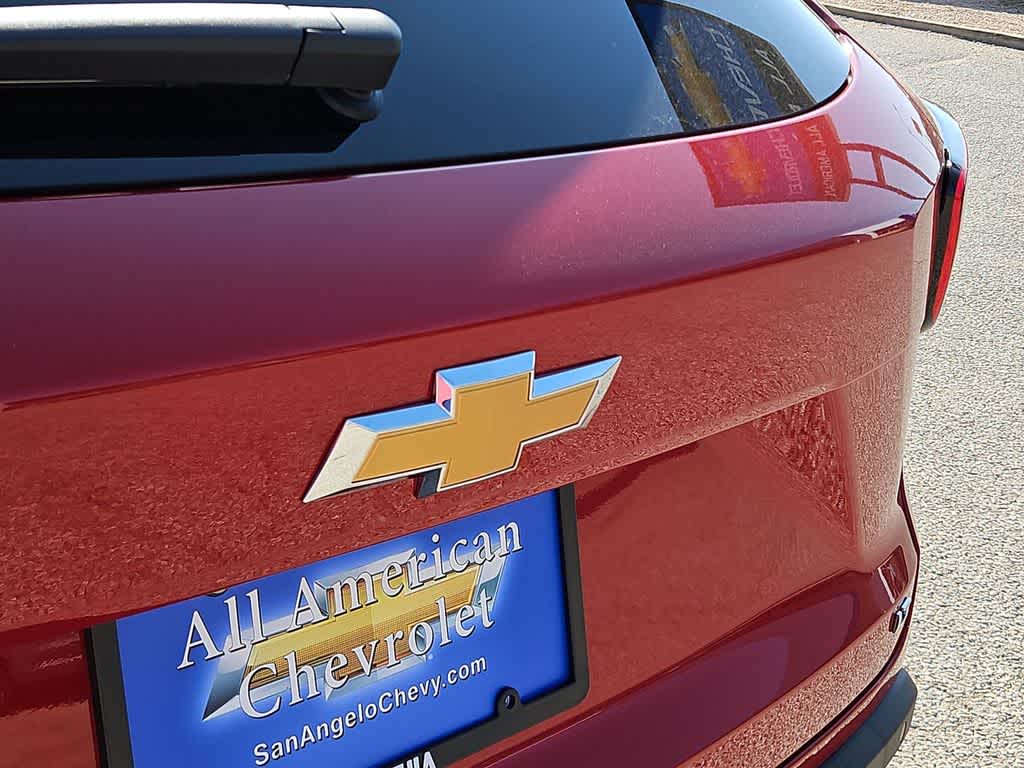 2026 Chevrolet Trax LT - Photo 11