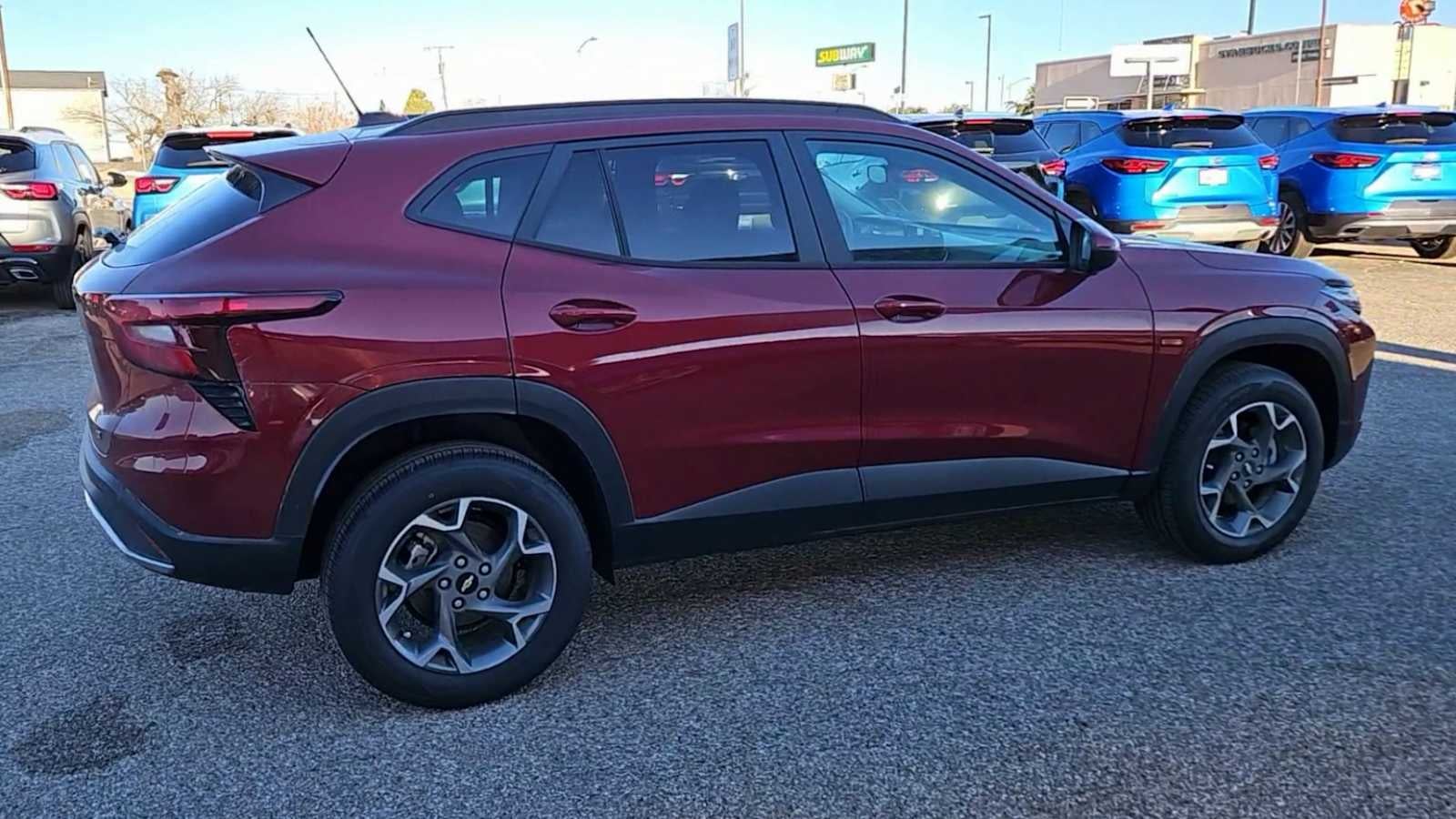 2025 Chevrolet Trax LT