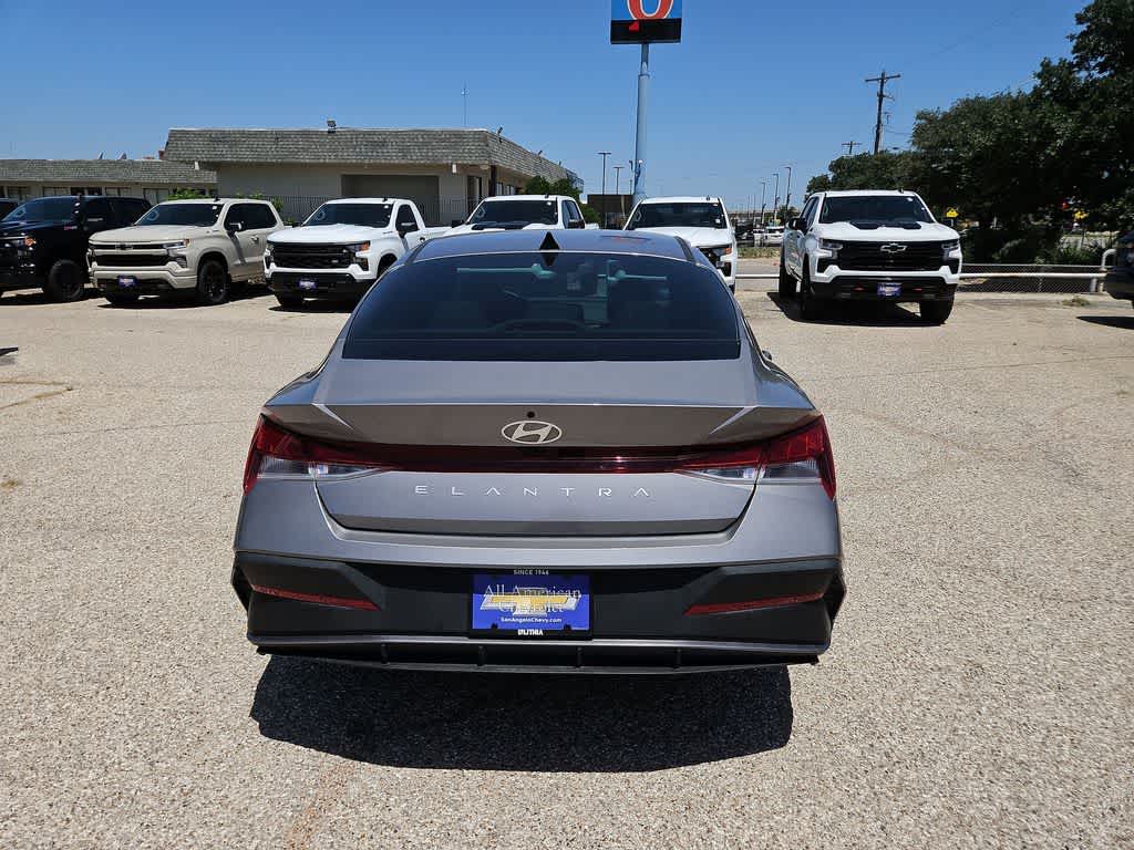 2024 Hyundai Elantra SEL