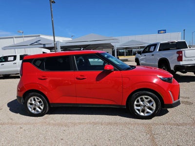 2024 Kia Soul LX