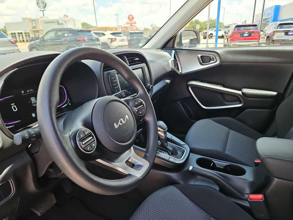 2025 Kia Soul LX