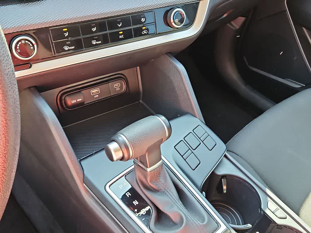2025 Kia Sportage LX