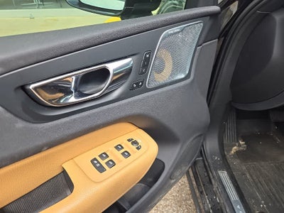 2019 Volvo XC60 Inscription