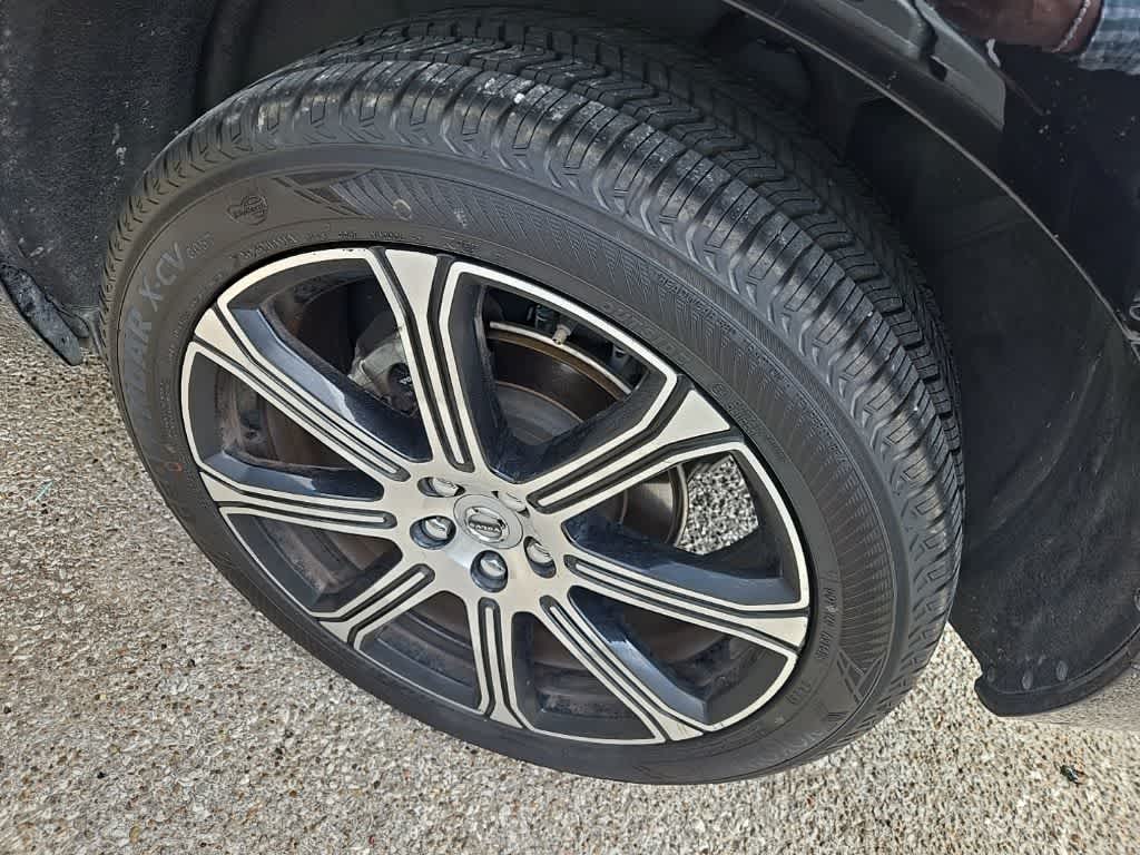 2019 Volvo XC60 Inscription