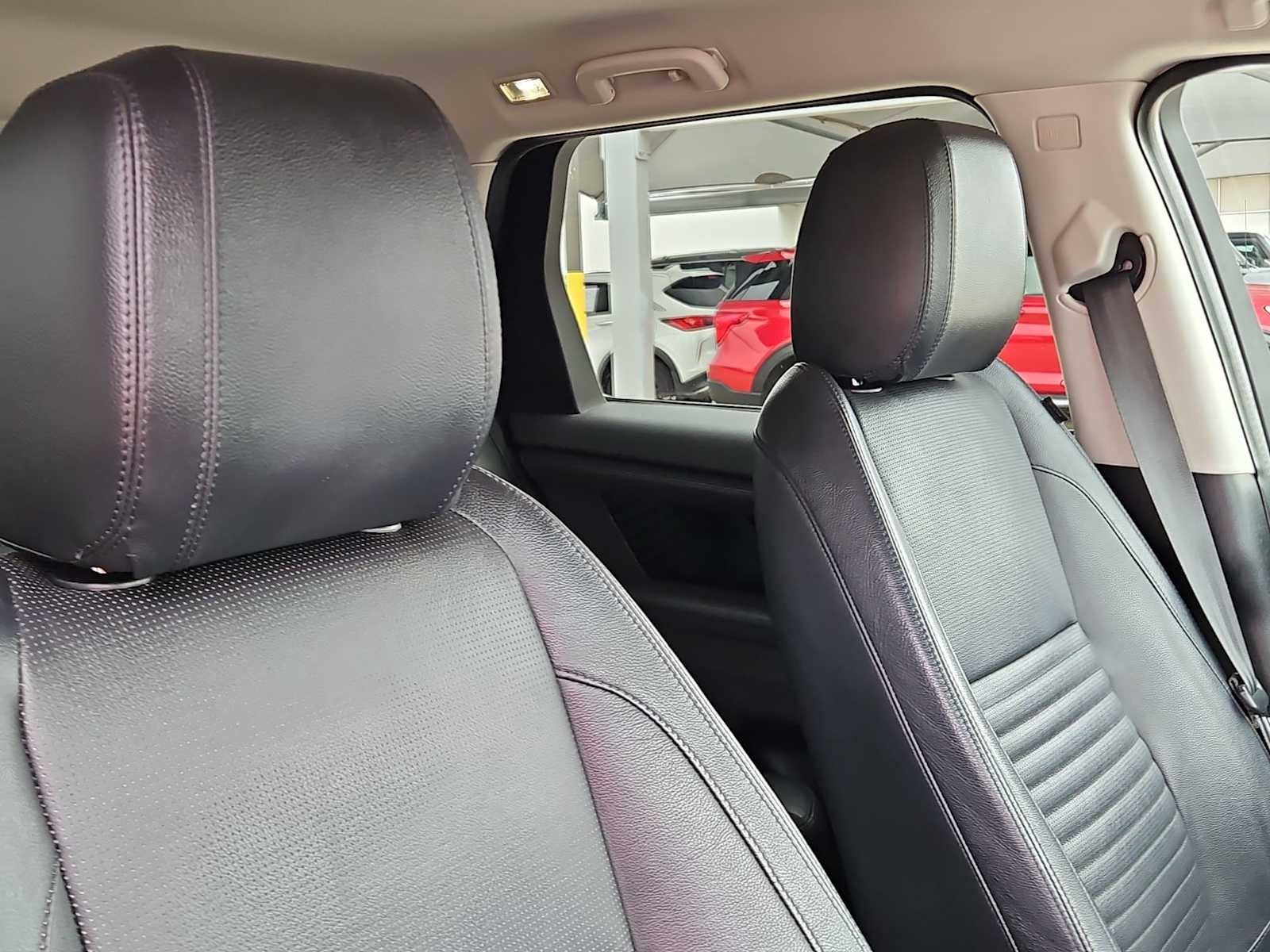 2022 Land Rover Discovery Sport S