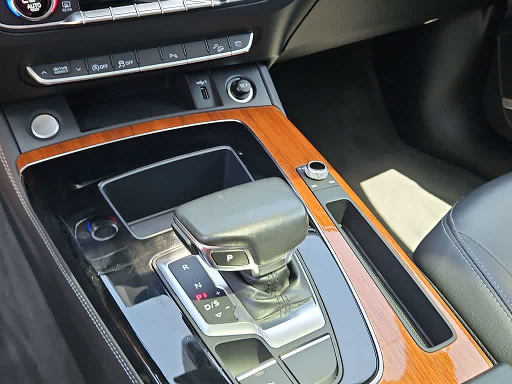 2023 Audi Q5 S line Premium Plus