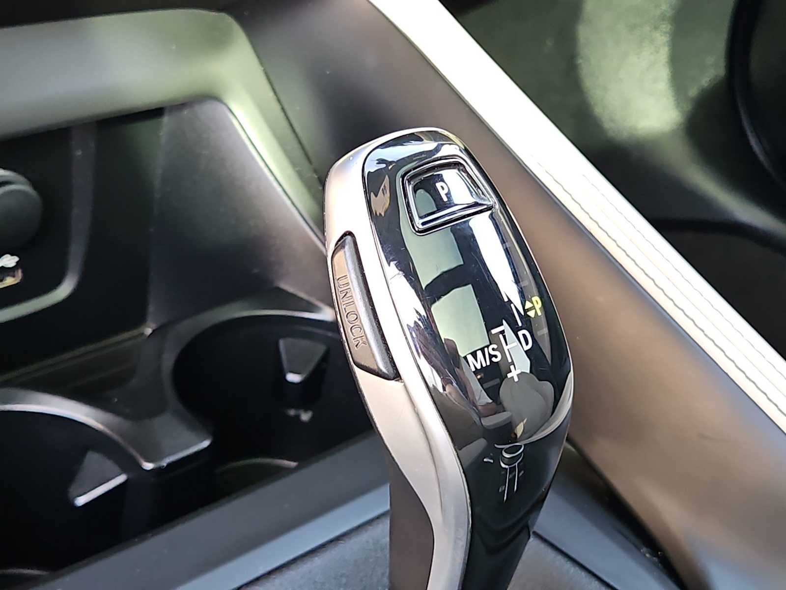 2022 BMW X2 sDrive28i