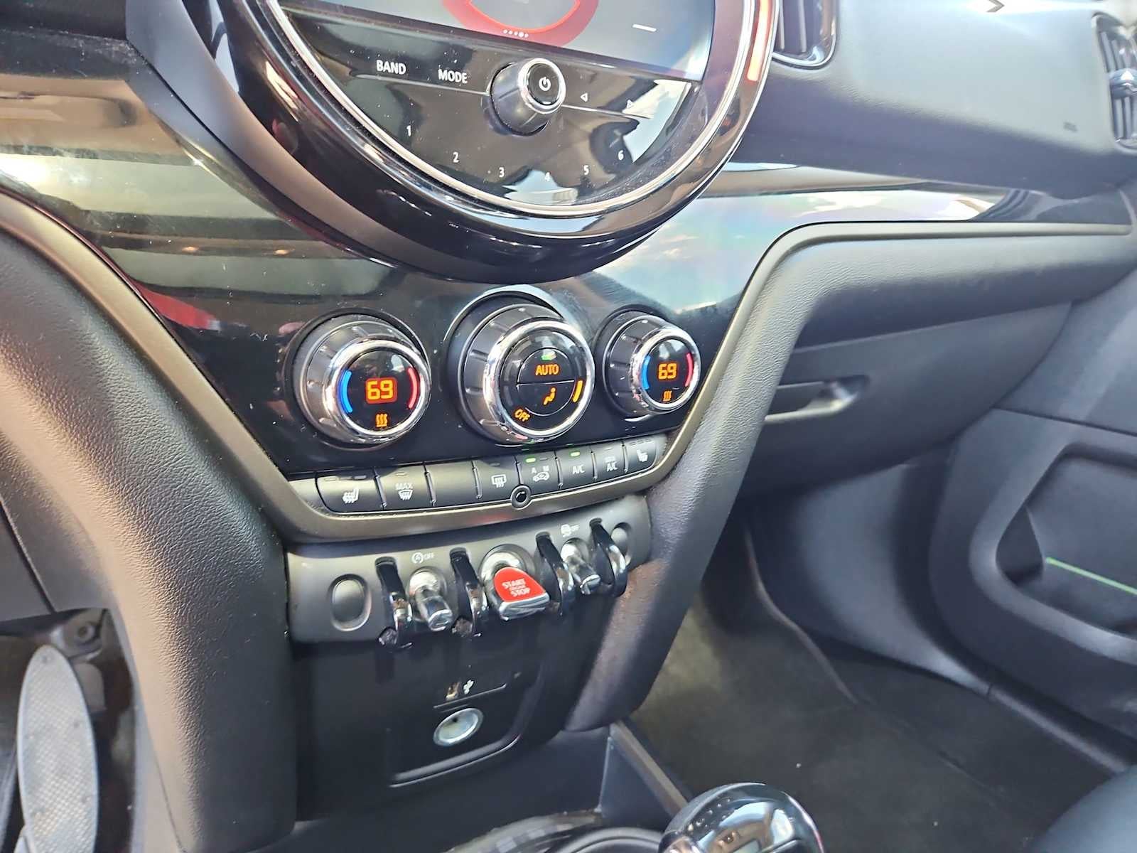 2022 MINI Countryman Cooper