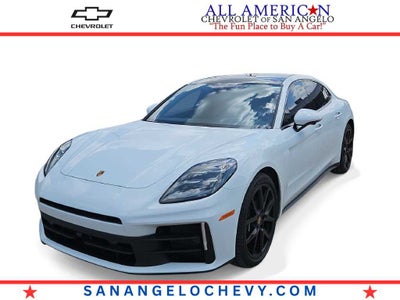 2026 Porsche Panamera 4