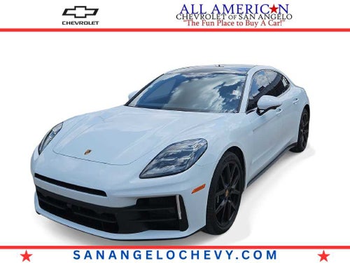 2026 Porsche Panamera 4