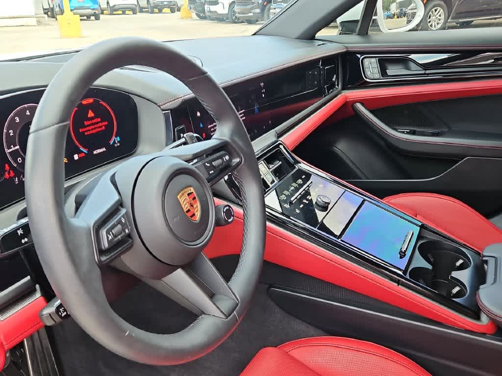 2026 Porsche Panamera 4
