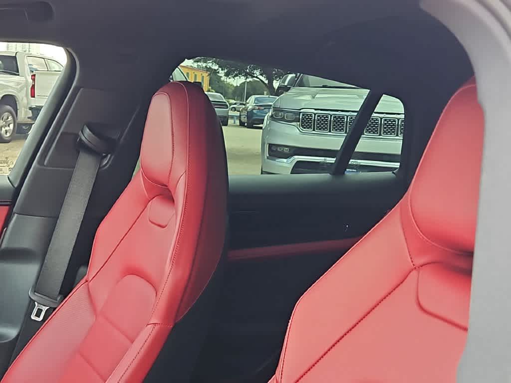 2026 Porsche Panamera 4