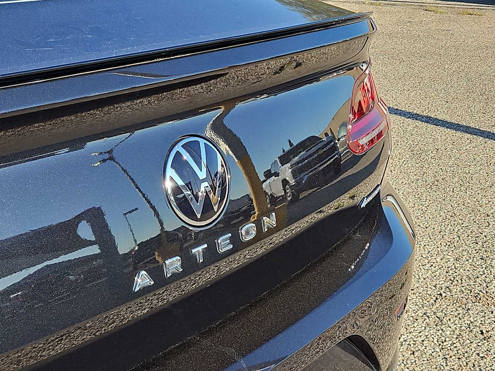 2022 Volkswagen Arteon SEL R-Line