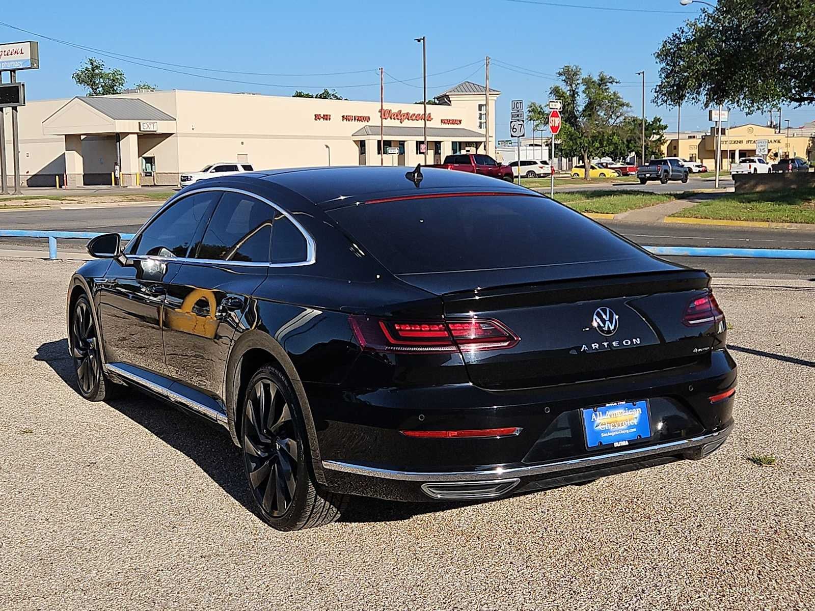 2022 Volkswagen Arteon SEL R-Line